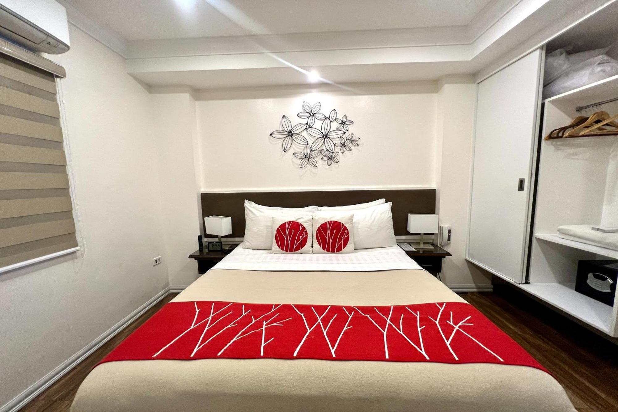 Khotel Near T3 Airport Пасай Экстерьер фото